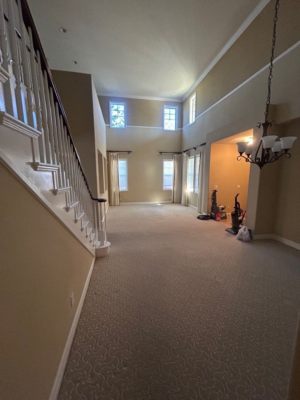 Gallery photos for Spotless Move-Out Clean for a Realtor's Listing: Image #6